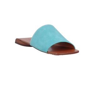 BRAND NEW CLERGERIE SUEDE TURQUOISE SANDALS